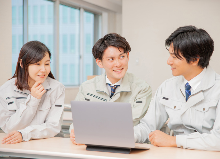 社員インタビュー